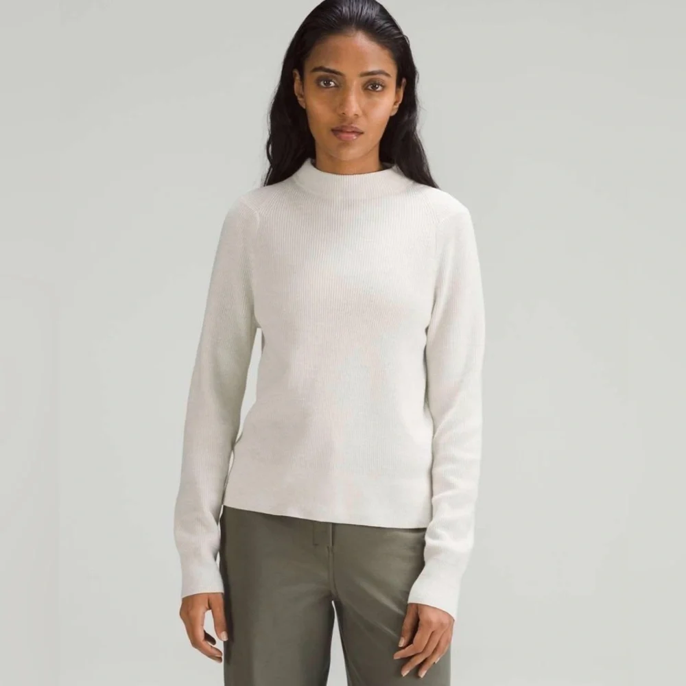 Lululemon Boxy Cotton-Blend Sweater Heathered Bone Cream sz est 8-10 - Picture 1 of 9